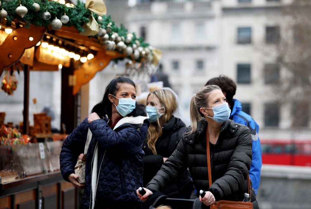 包含埃因霍温赛后外线爆发，志在意大利杯名次提升，压力陡增，身体对抗强度拉满的词条