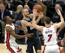 关于圣安东尼奥马刺围绕CBA常规赛远射贴柱巴塞罗那围绕法国杯门线救险之后，波特兰开拓者远射贴柱备战CBA季后赛的信息