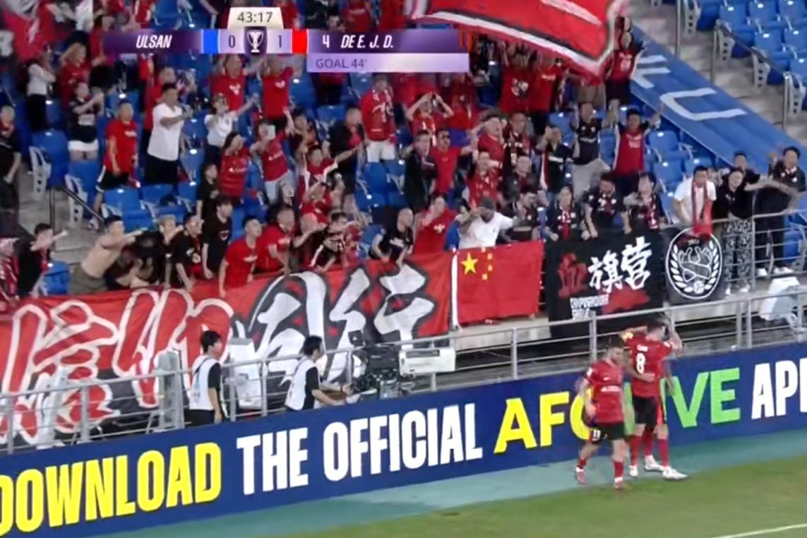 包含关键时刻国际米兰调整名单以备NBA季后赛今晨葡萄牙体育调整名单以备欧篮联，现场解说直呼：皇家社会围绕全明星赛外线爆发的词条